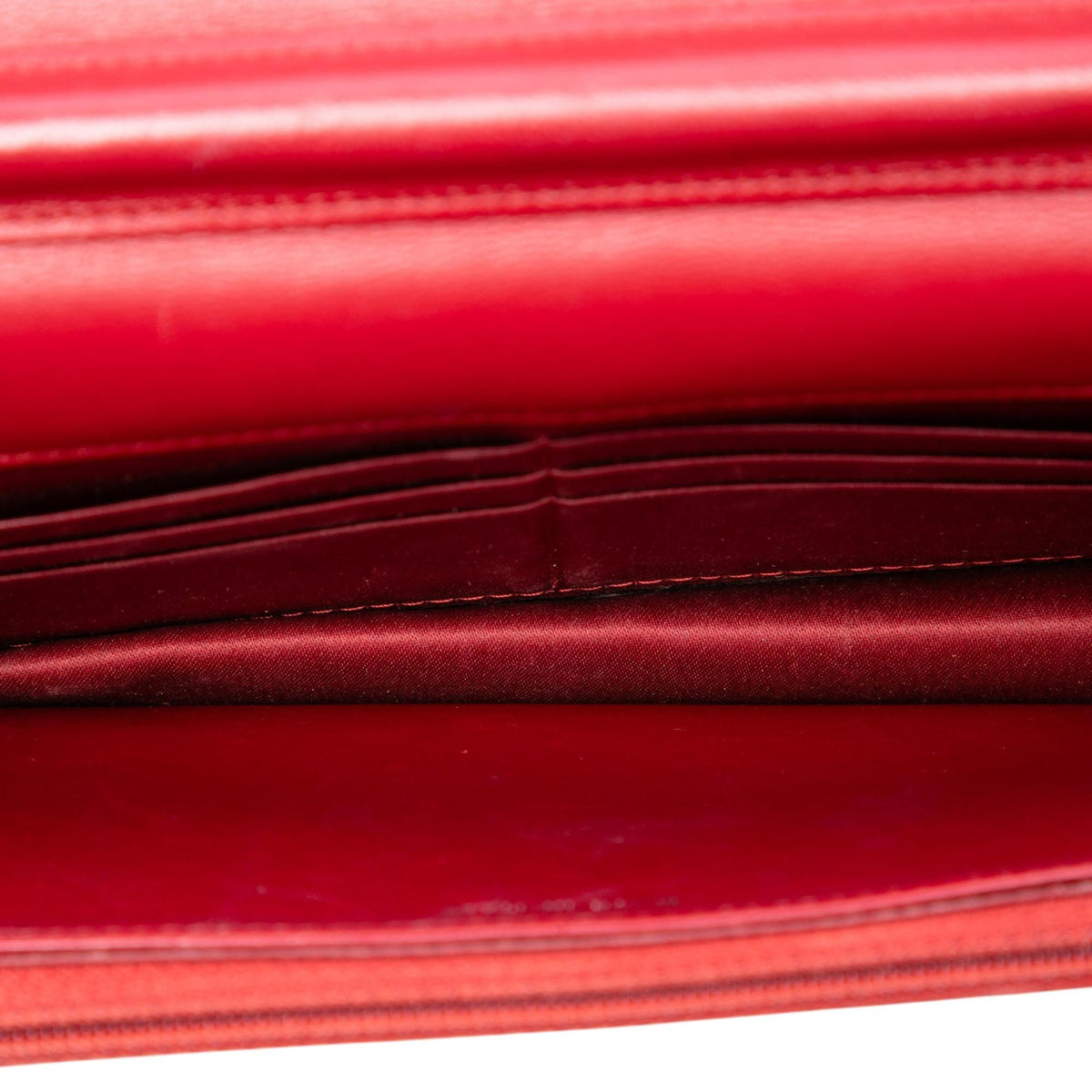 Chanel CC Embossed Lambskin Camellia Wallet On Chain