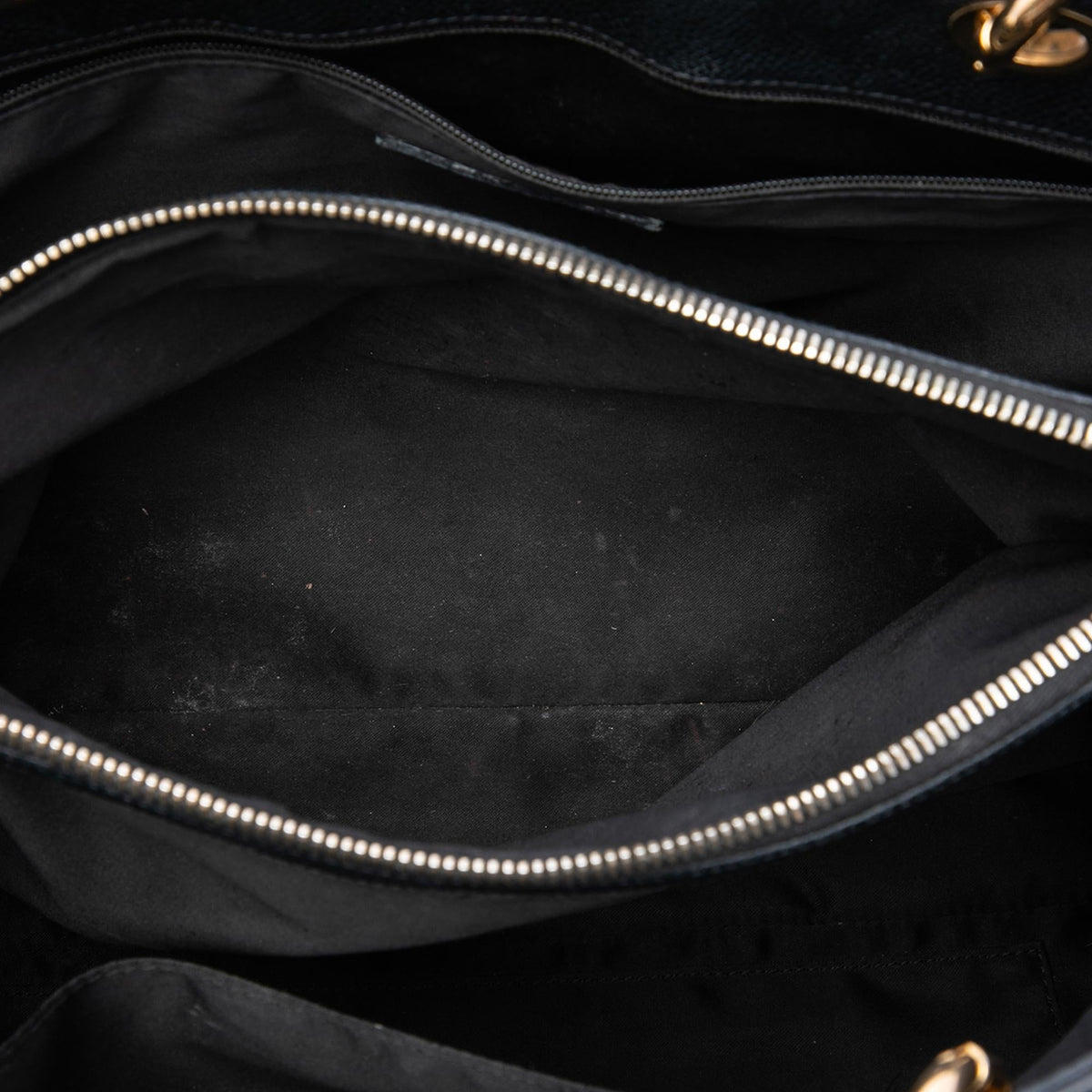 Chanel Caviar Grand Shopping Tote