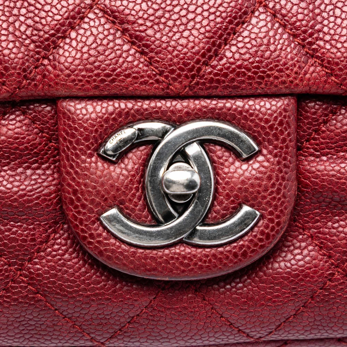 Chanel Jumbo Quilted Iridescent Caviar Easy Flap