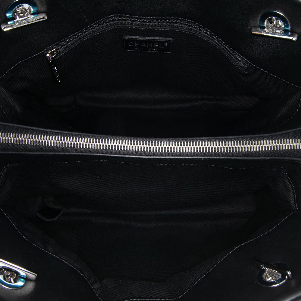 Chanel Medium CC Patent Soft Shopper Tote