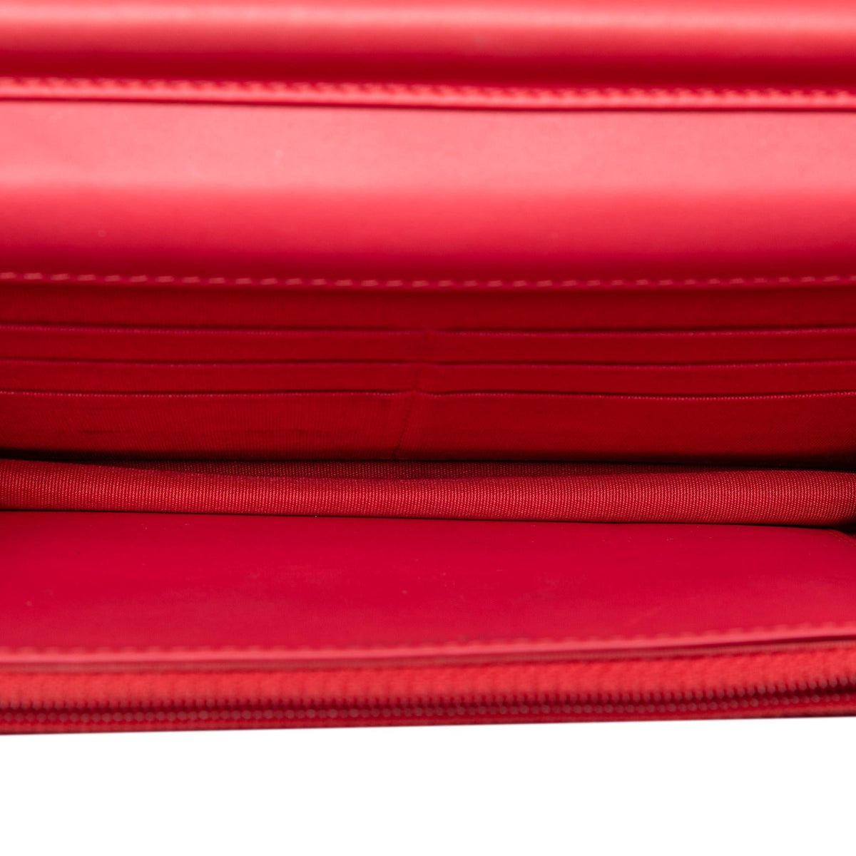 Chanel CC Patent Diamond Quilted Wallet On Chain