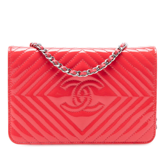 Chanel CC Patent Diamond Quilted Wallet On Chain