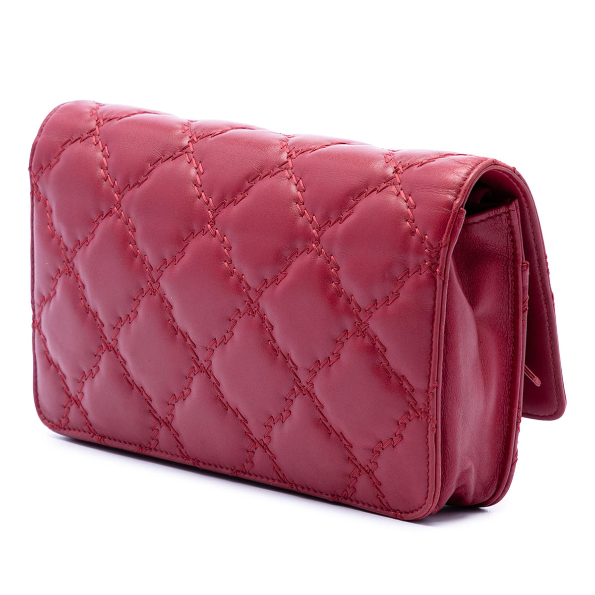 Chanel CC Quilted Calfskin Double Stitch Hamptons Wallet on Chain
