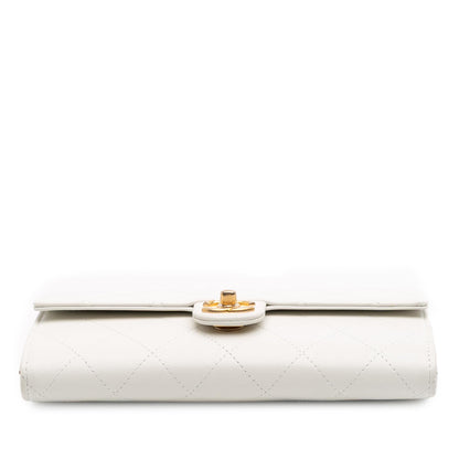 Chanel CC Quilted Goatskin Chic Pearls Wallet on Chain
