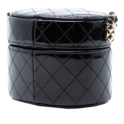 Chanel CC Quilted Patent Vanity Case with Chain