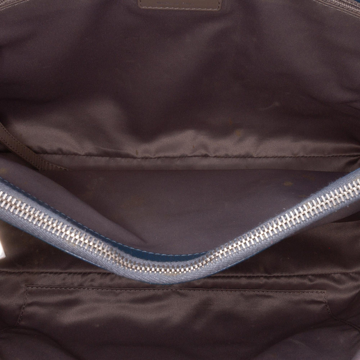 Chanel Caviar Grand Shopping Tote