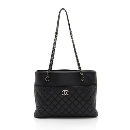 Chanel Caviar Leather Urban Companion Tote (SHF-nAN9Fg)