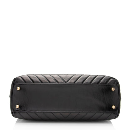 Chanel Chevron Calfskin Coco Top Handle Medium Flap Bag (SHF-ZMgzVP)