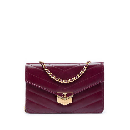 Chanel Chevron Calfskin Medal Wallet On Chain