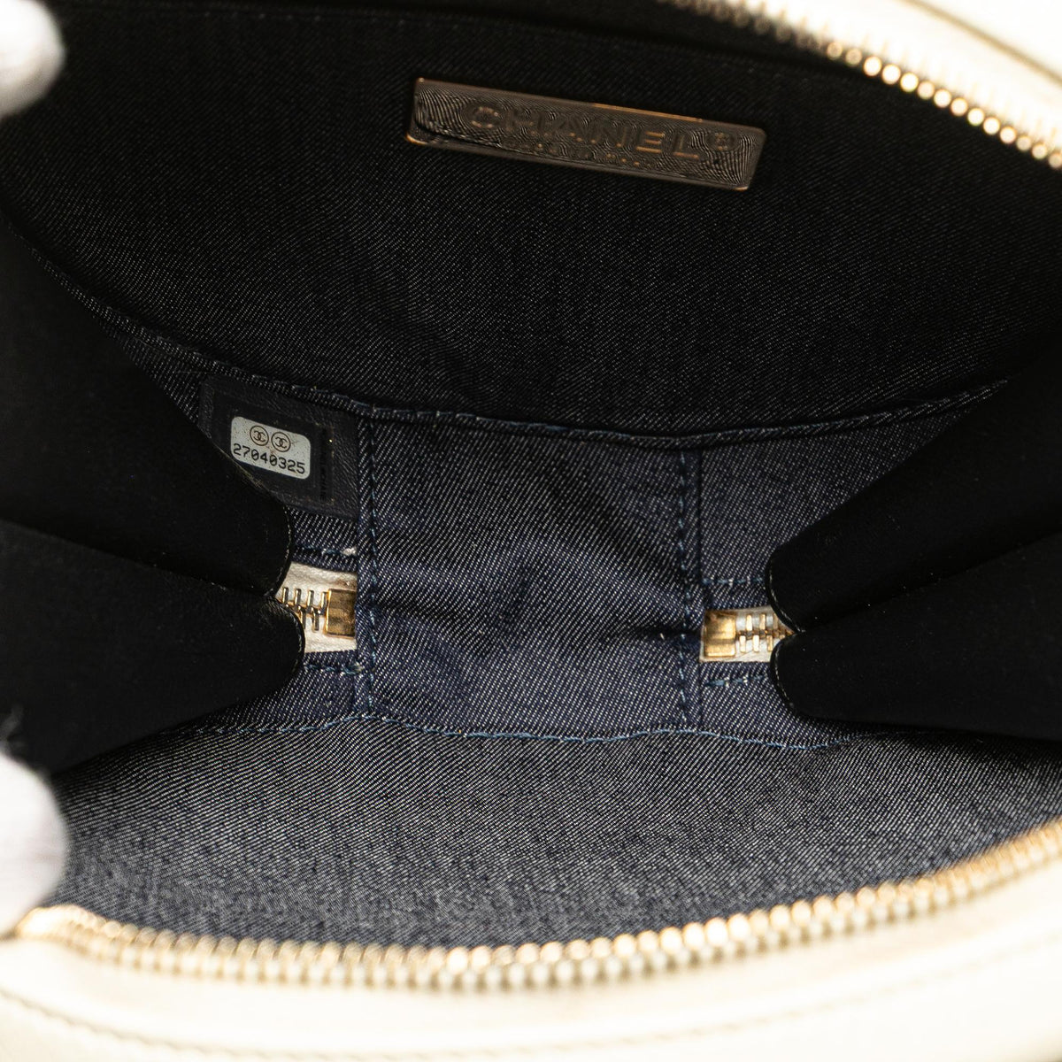 Chanel Crumpled Calfskin En Vogue Round Bag