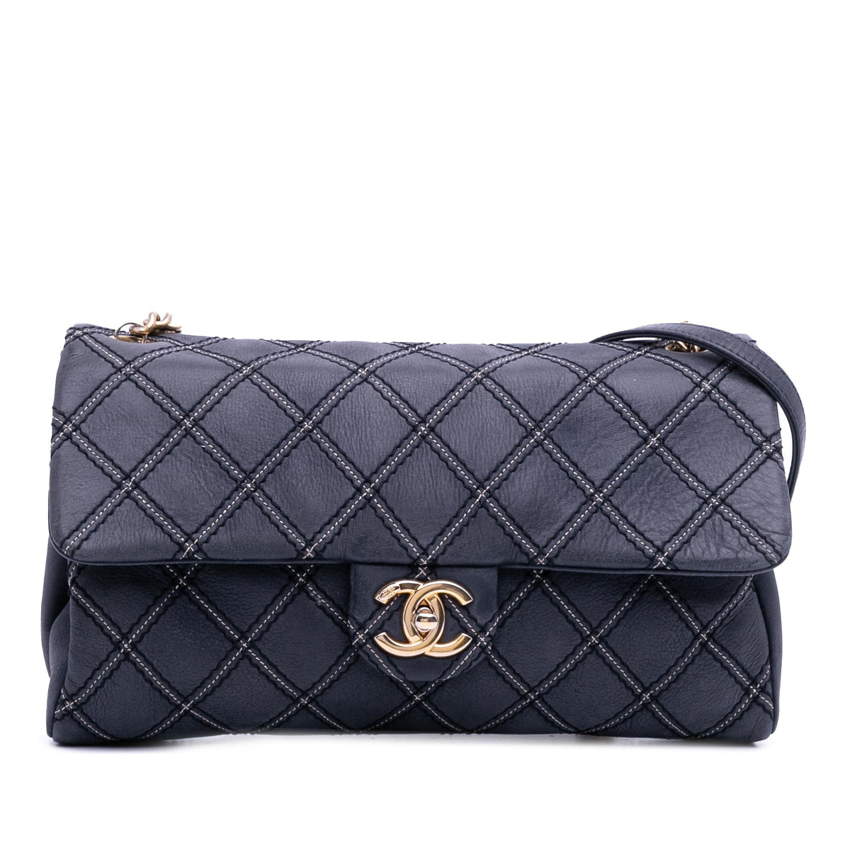 Chanel Jumbo Quilted Calfskin Triple Stitched Flap