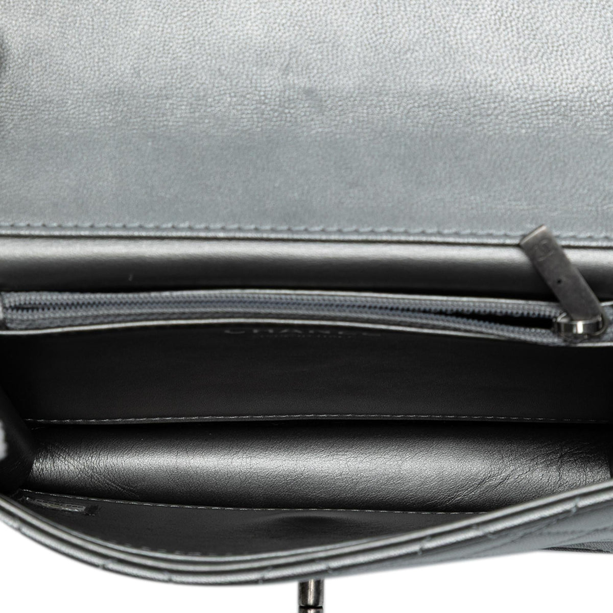 Chanel Medium Quilted Metallic Goatskin Chic Pearls Flap