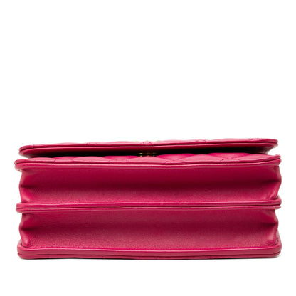 Chanel Mini CC Quilted Lambskin Pearl Samba Wallet On Chain