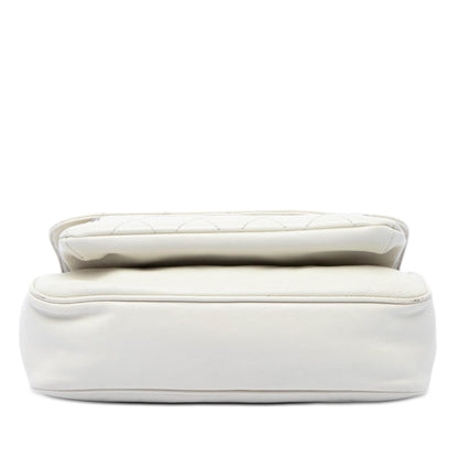Chanel Quilted Caviar Reissue 2.55 Pocket Flap