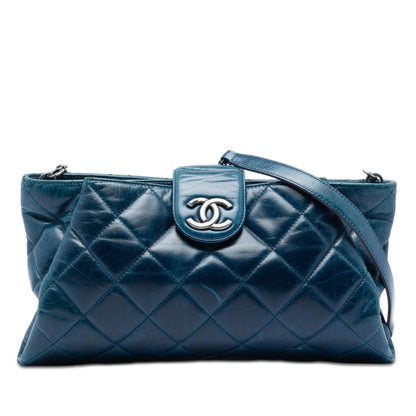 Chanel Quilted Glazed Calfskin Coco Pleats Chain Clutch