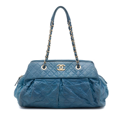 Chanel Quilted Iridescent Calfskin Chic Quilt Bowling Bag