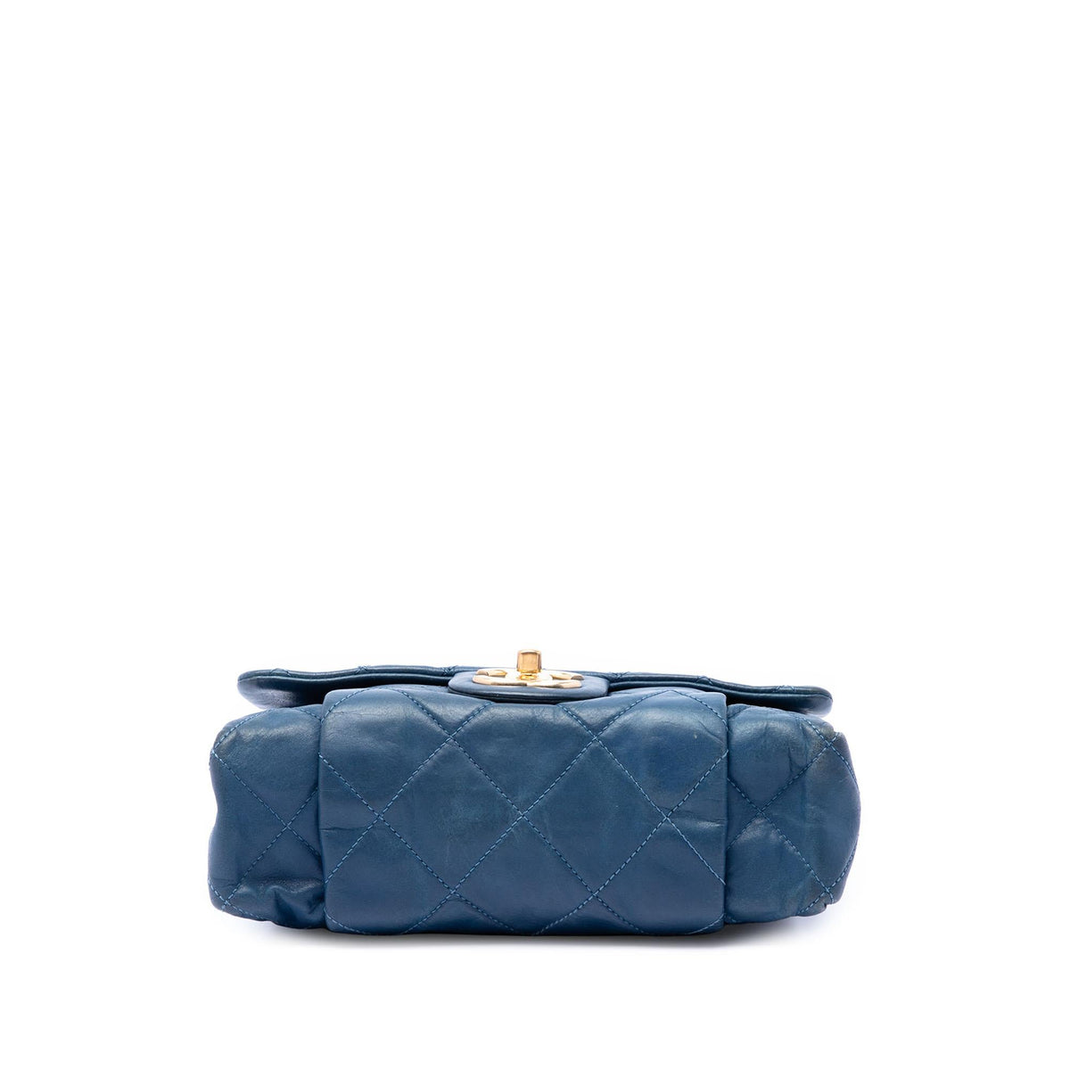 Chanel Small Quilted Iridescent Calfskin Chic Quilt Flap
