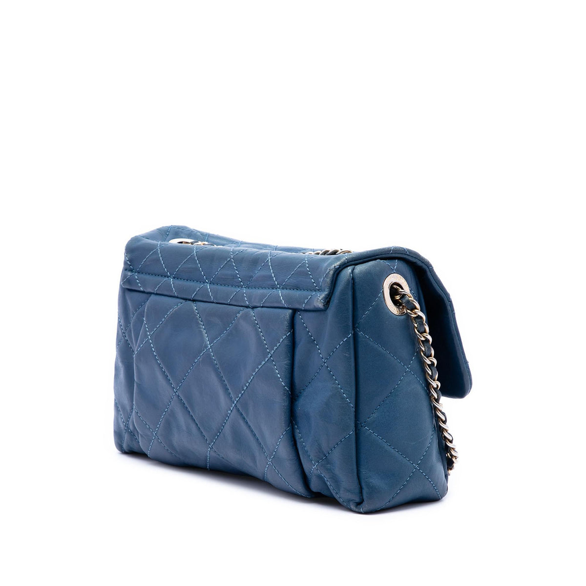 Chanel Small Quilted Iridescent Calfskin Chic Quilt Flap